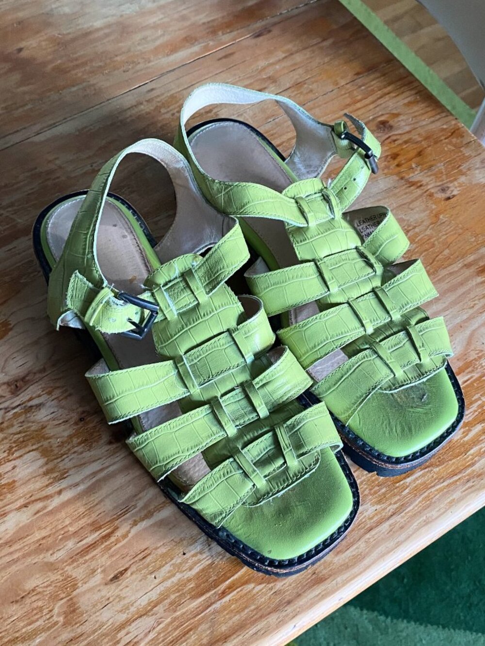 Intentionally Blank Haddie Dad Fisherman Sandal in Green Apple Sz 9